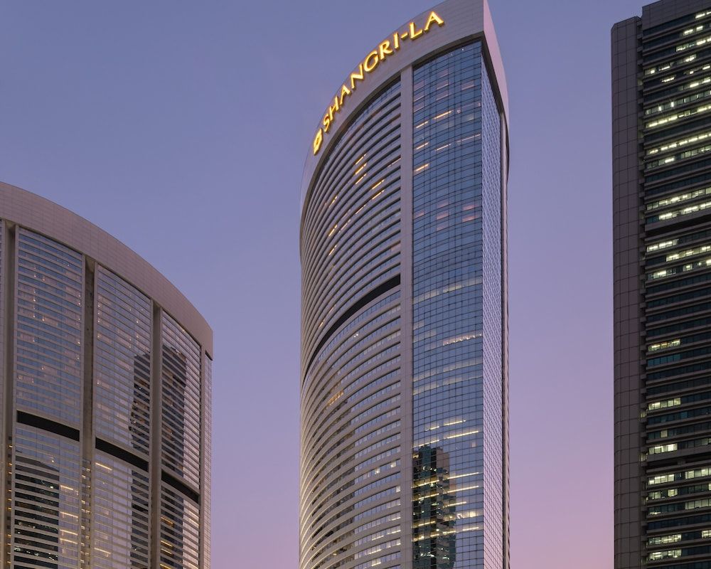 undefined Island Shangri-La, Hong Kong 5