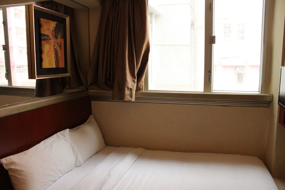 undefined Oriental Lander Hotel 3