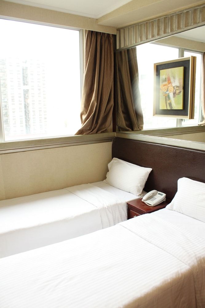 undefined Oriental Lander Hotel