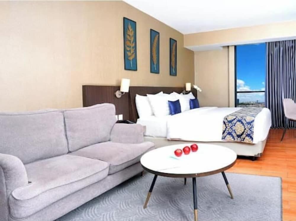 Aston Inn Pandanaran - Semarang Deluxe Room 3