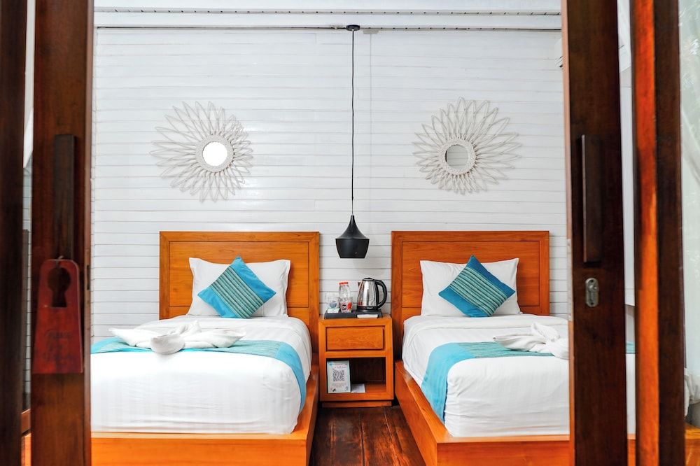 undefined Sadev Resort