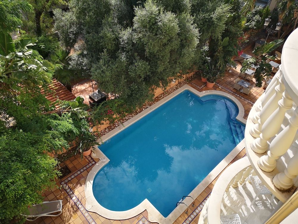 Hotel URH Sitges Playa Double Room, Pool View 3