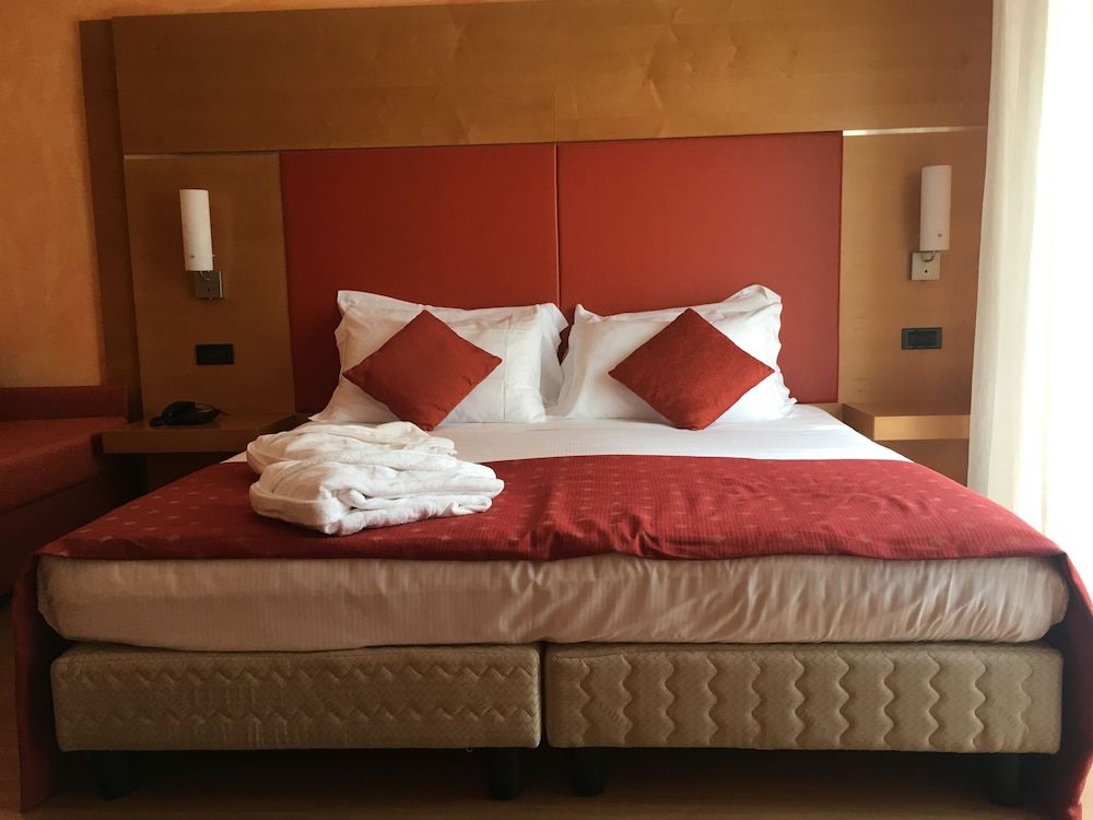 Plus Welcome Milano Double or Twin Room 4