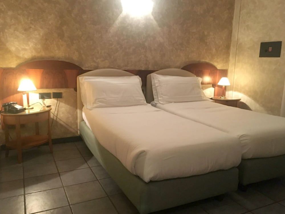 Plus Welcome Milano Double or Twin Room 8