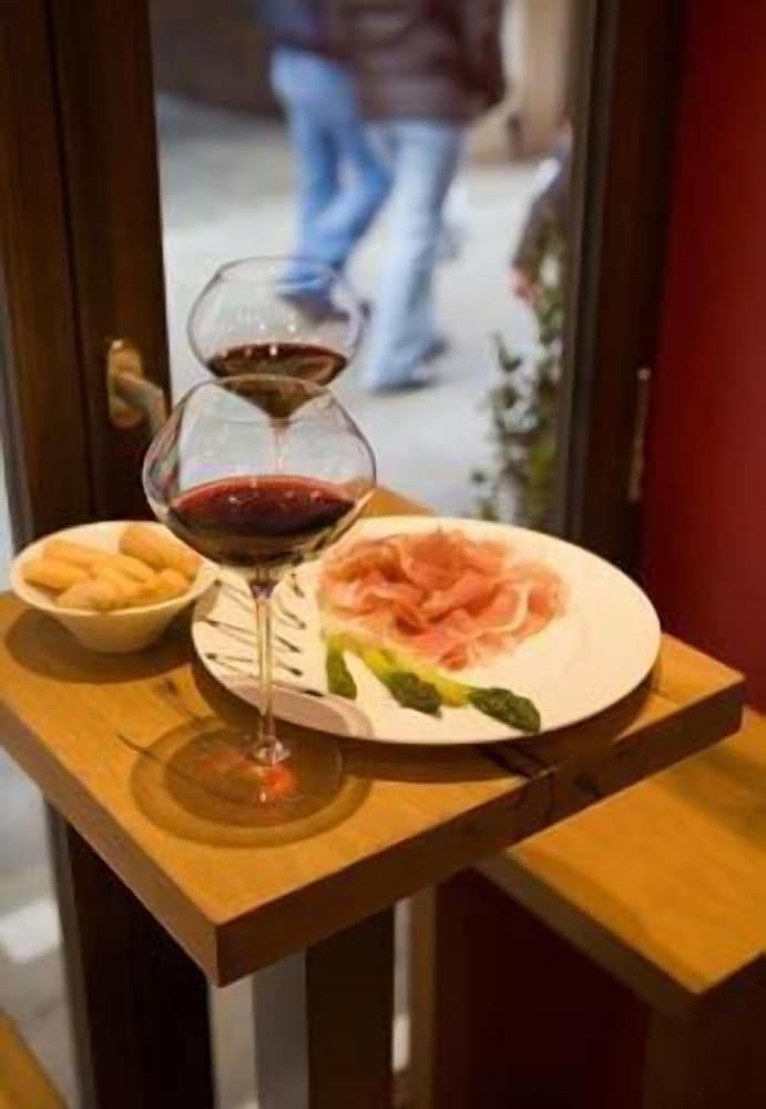 undefined Taverna San Lio 4