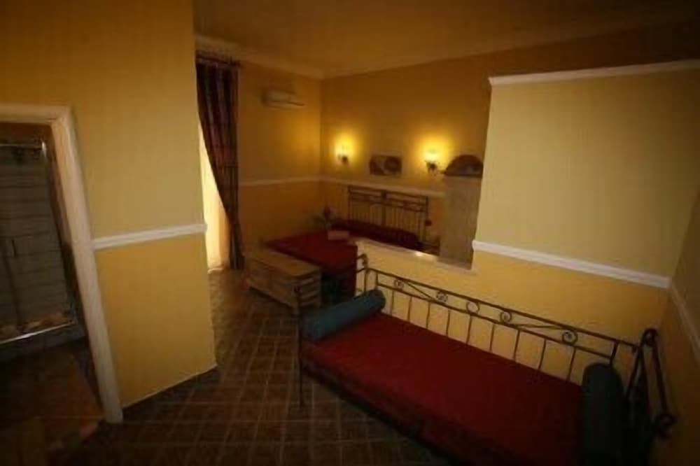 undefined Delle Palme 3