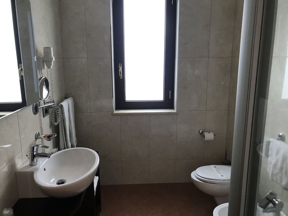 Hotel Gullo Standard Room, 1 Bedroom 6