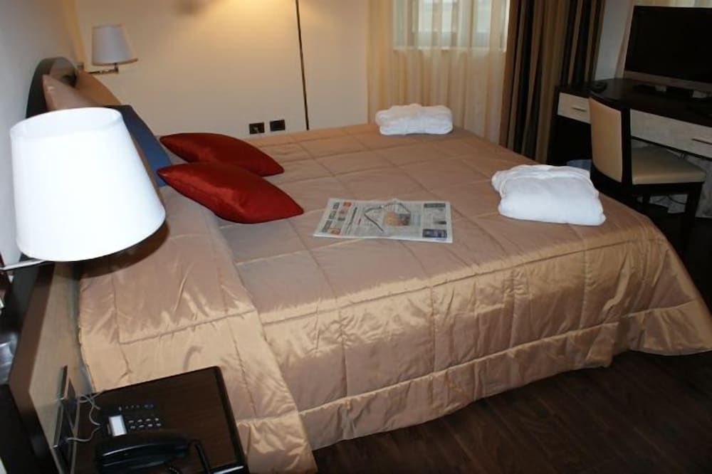 Hotel Gullo Junior Studio Suite 3