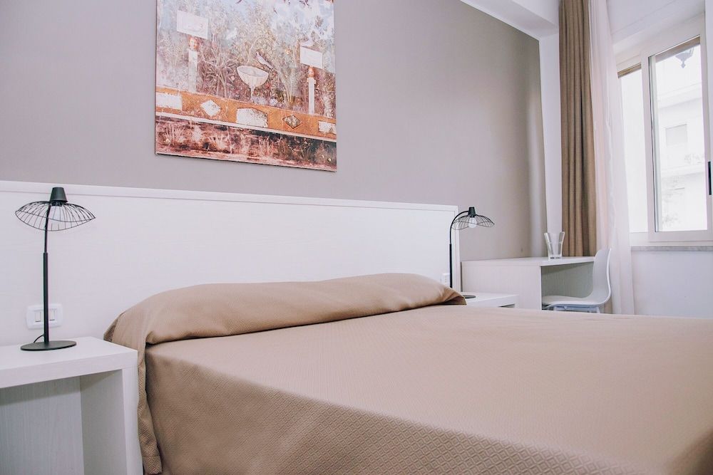 Hotel Piccolo Sogno Double Room (with internal private bathroom) 6