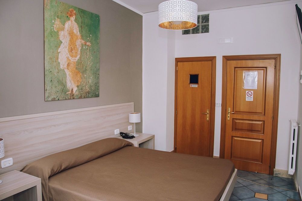 Hotel Piccolo Sogno Double Room (with internal private bathroom) 22