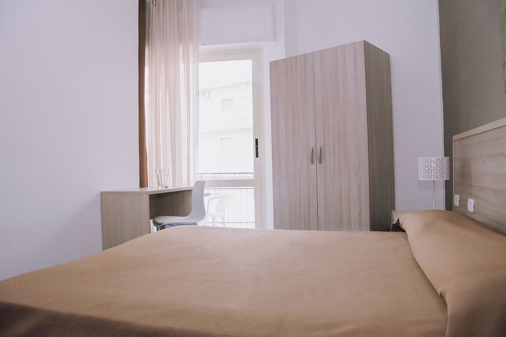 Hotel Piccolo Sogno Double Room (with internal private bathroom) 23