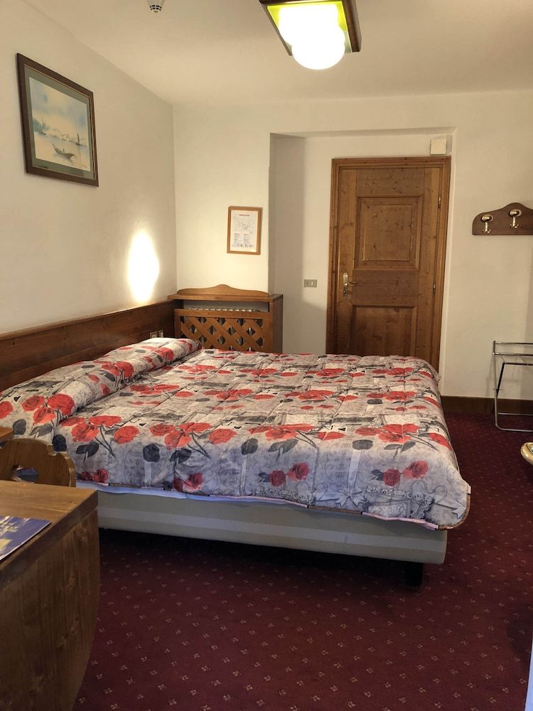 undefined Hotel Majoni 7