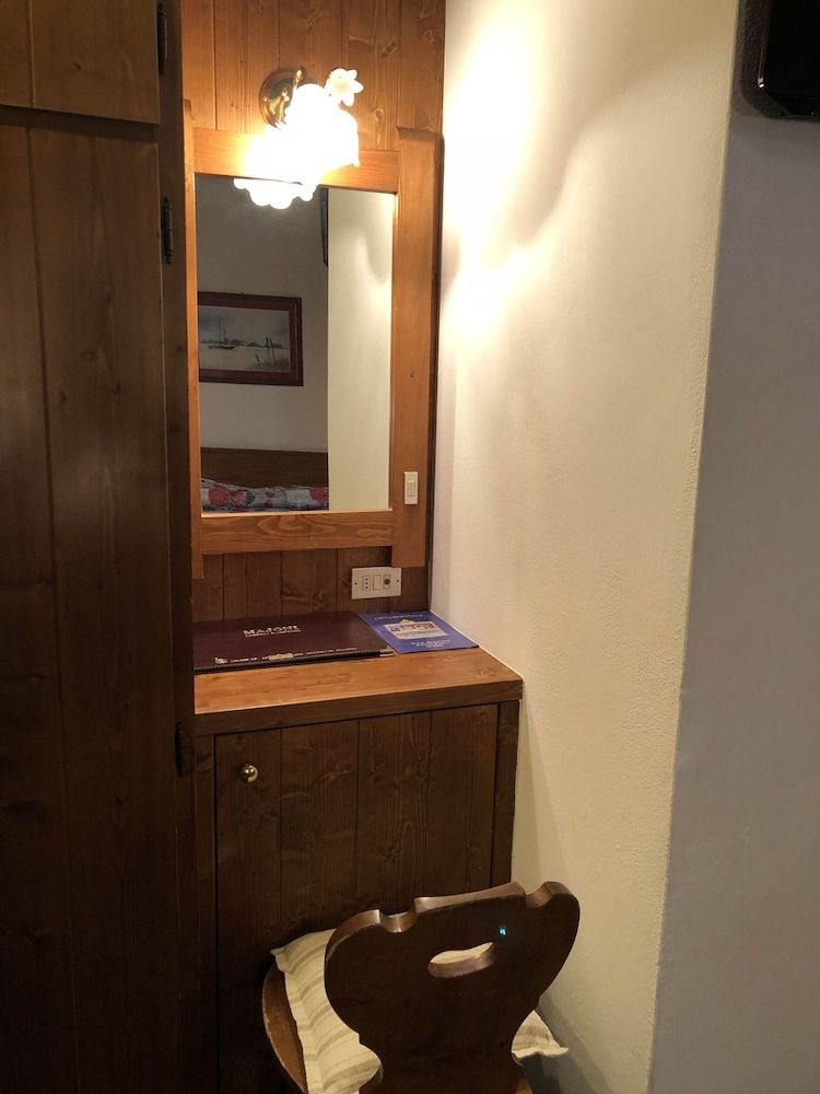 undefined Hotel Majoni 10