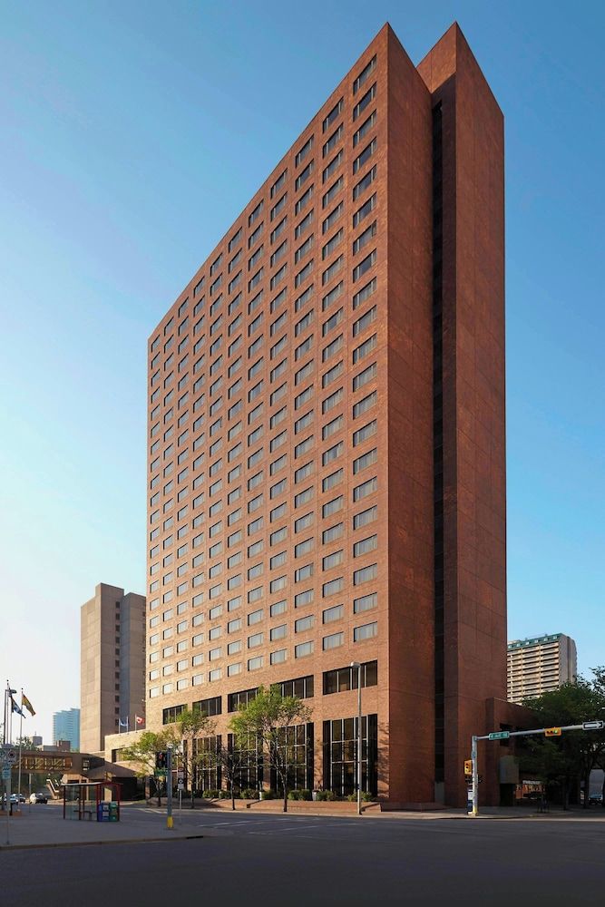 undefined Delta Hotels by Marriott Calgary Downtown 2