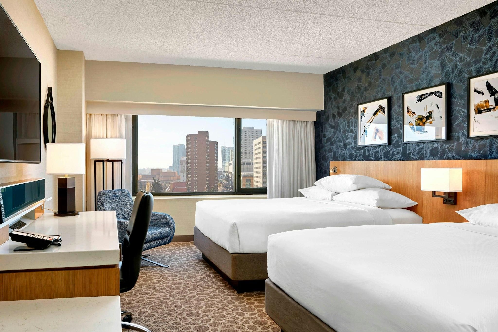 undefined Delta Hotels by Marriott Calgary Downtown 8