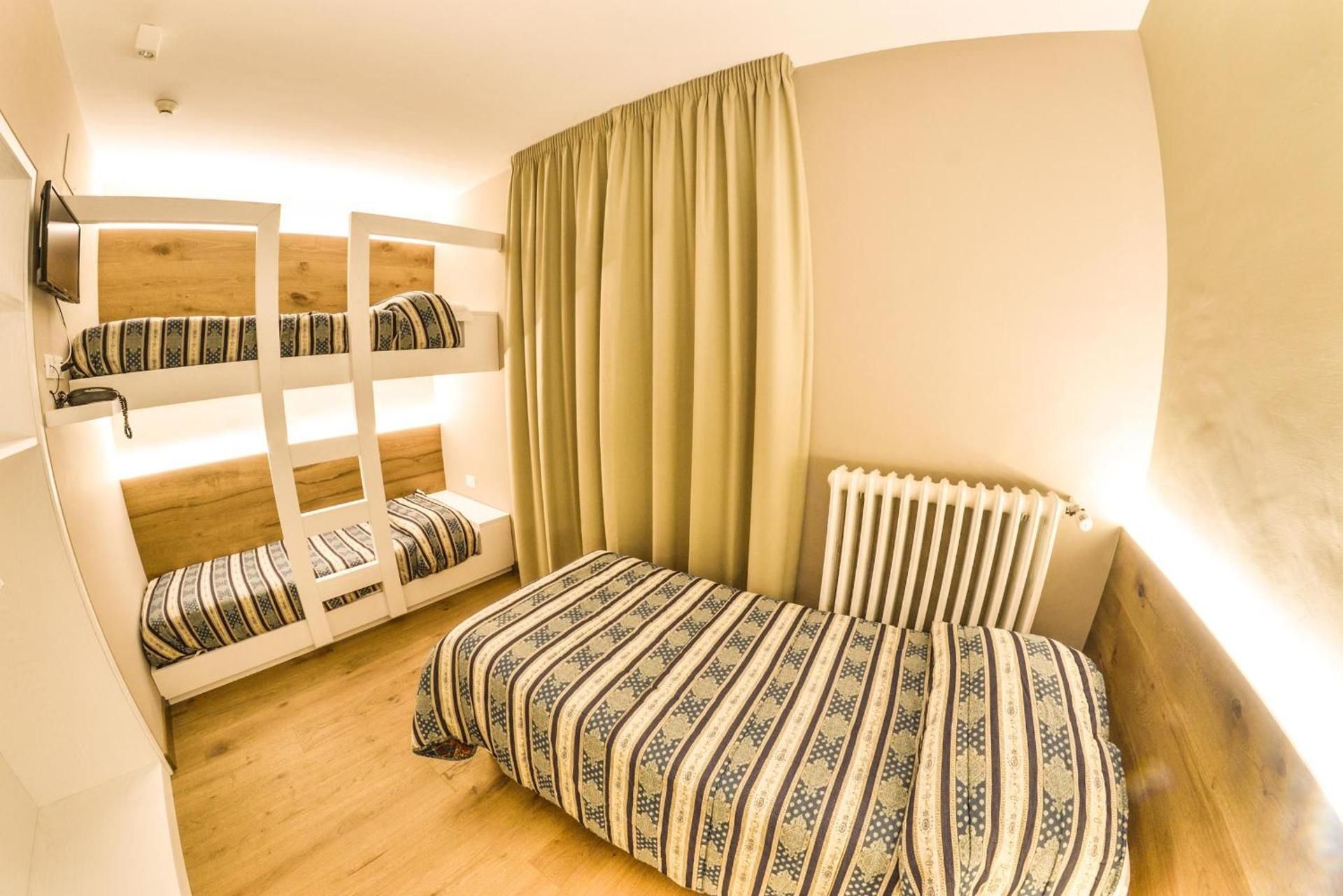Two Superior Connecting Rooms (5 Adults)
