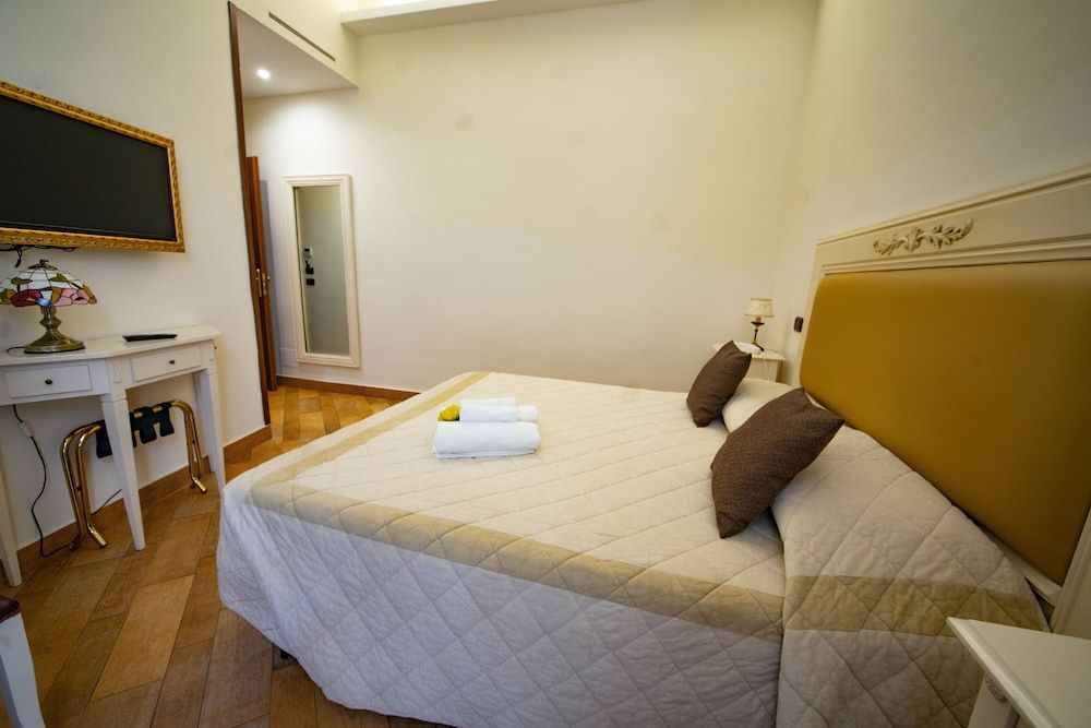 Hotel Lanfipe Palace Double Room 2