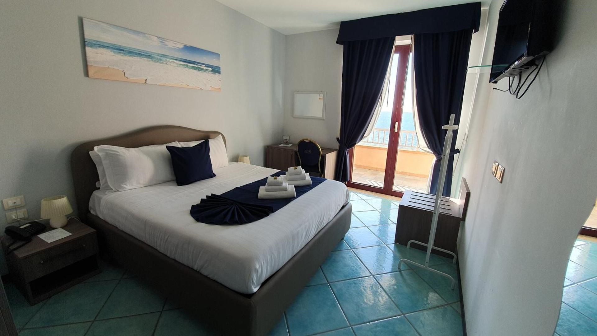 undefined Hotel Polo Nautico 4