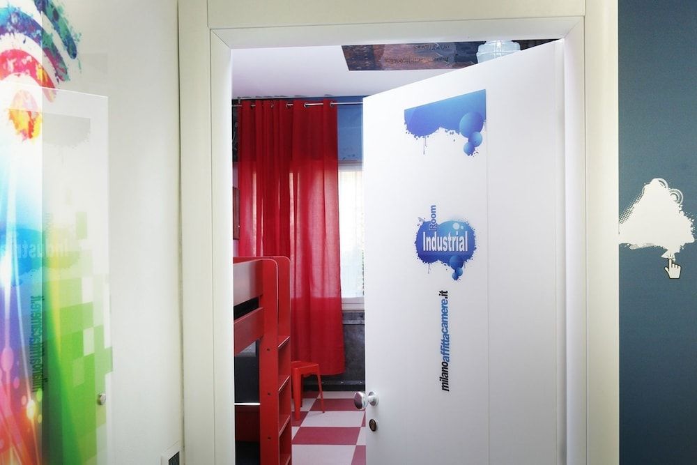 Milano Affittacamere Quadruple Room, Private Bathroom (Industrial ) 5