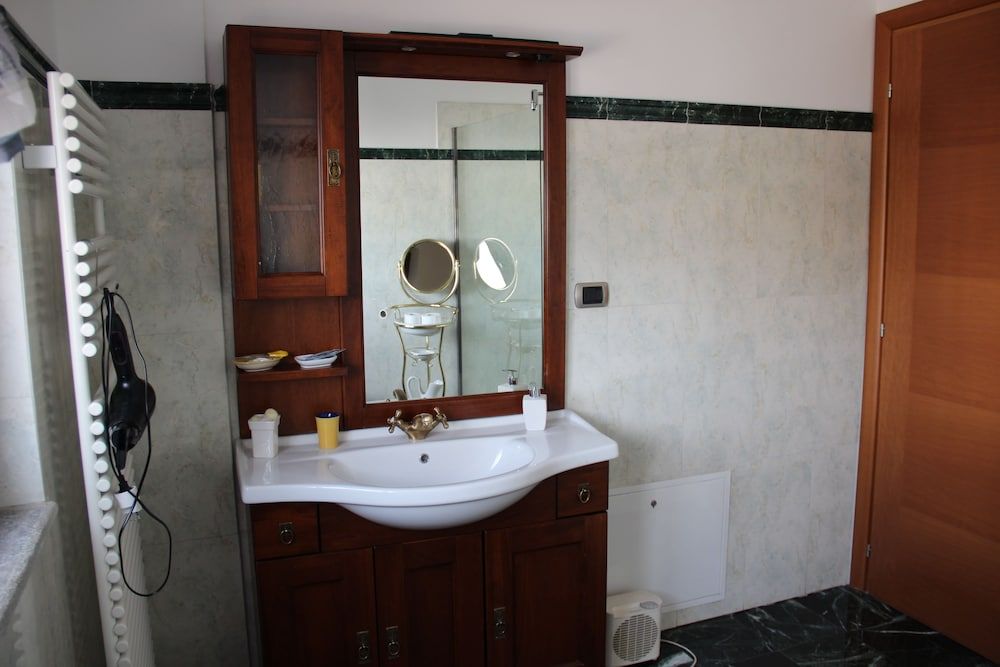 B&B Milù Deluxe Room 6