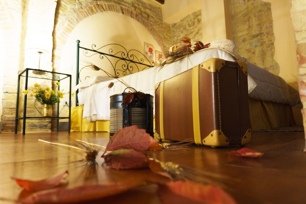 Tenuta Sant'Ilario Studio, Patio 3