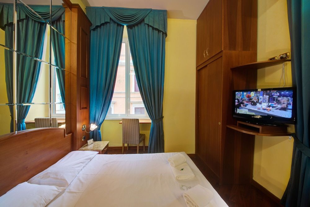 69 Manin Street Double Room 5