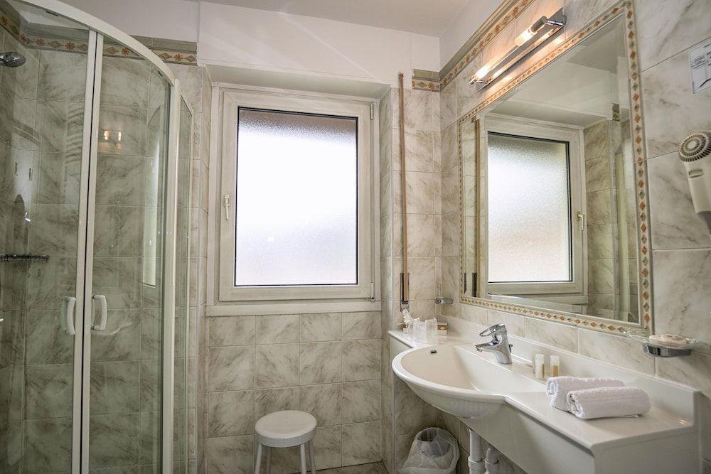 Hotel Garni Snaltnerhof Superior Double or Twin Room 9