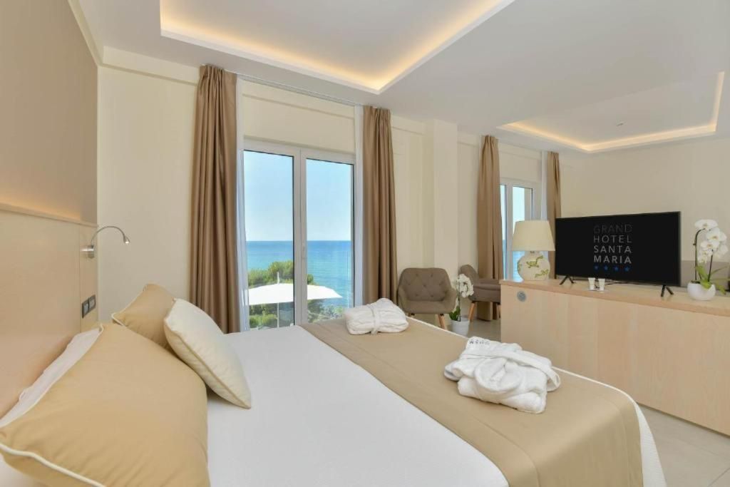 Grand Hotel Santa Maria Family Room 2