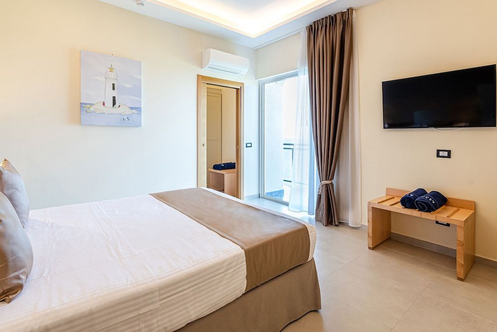 Grand Hotel Santa Maria Suite 4