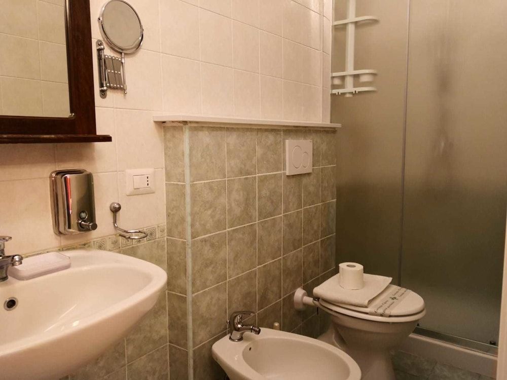 DoubleOrTwin Room, City View, Balcony