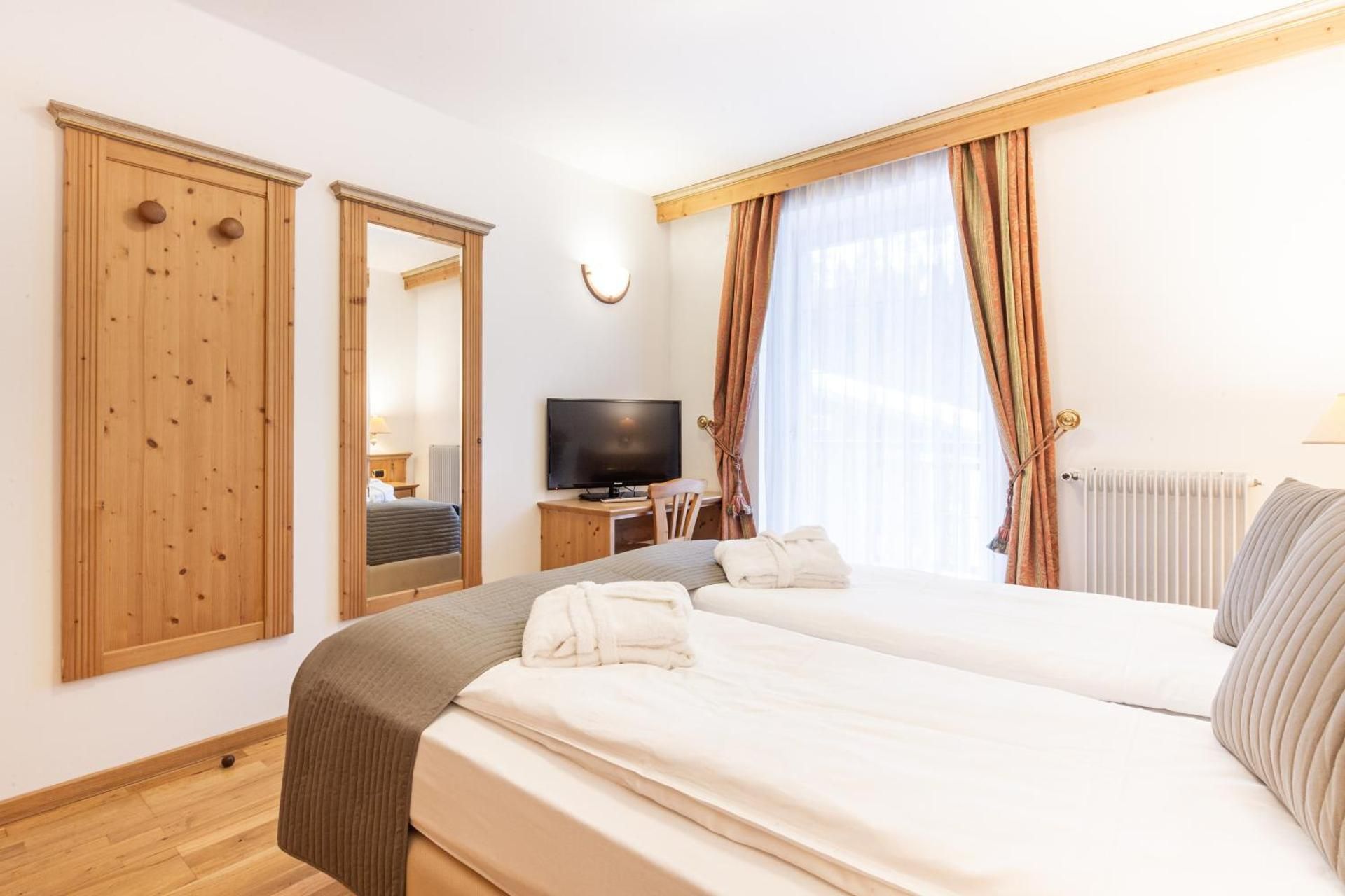 Standard Double or Twin Room with Balcony