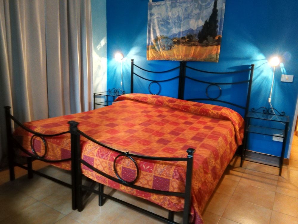 B&B Basilica Square Triple Room, Ensuite 4