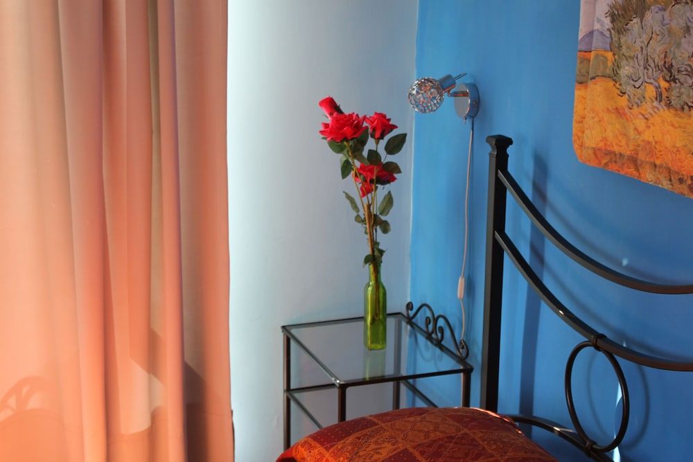 B&B Basilica Square Triple Room, Ensuite 8