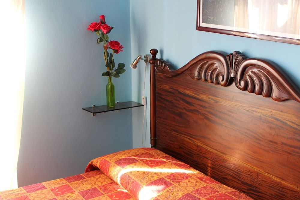 B&B Basilica Square Single Room, Private Bathroom (External) 3