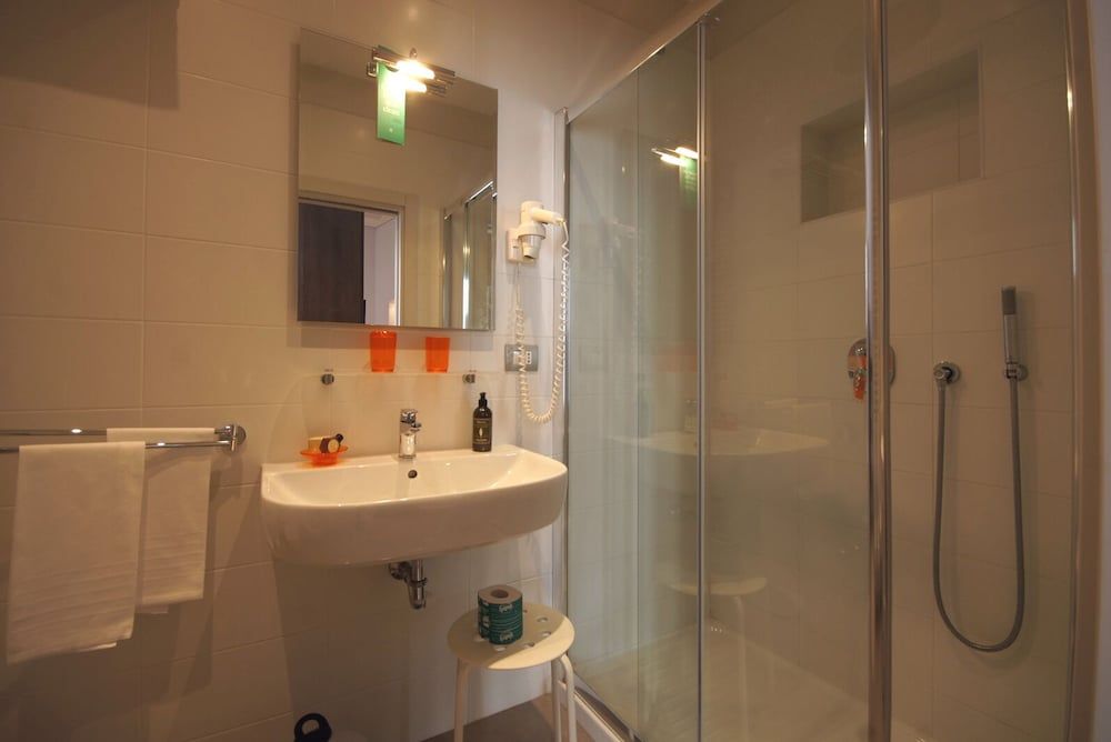 Boutique hotel Liddo Deluxe Quadruple Room, 1 Double Bed 3