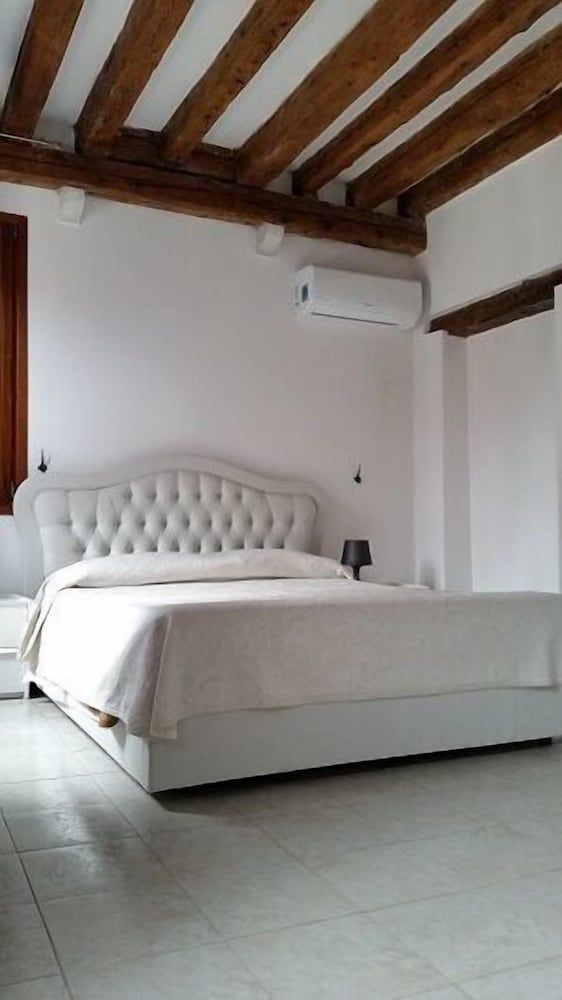 Ca' Fontanea Standard Apartment, Annex Building 2