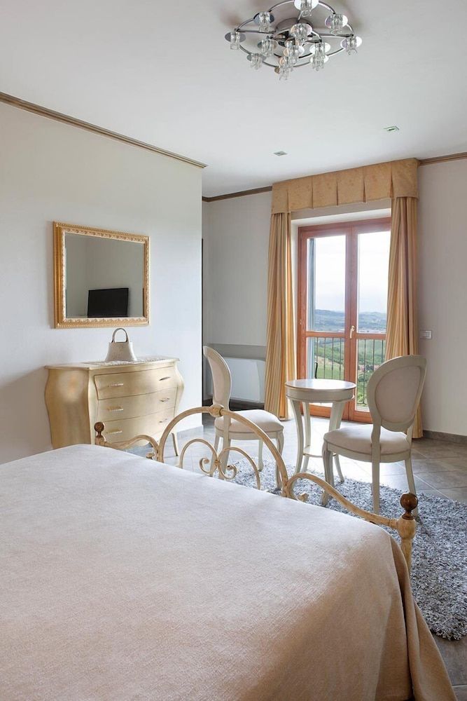 Superior Double Room, Garden View