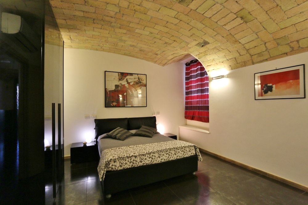 undefined Residenza Adriana