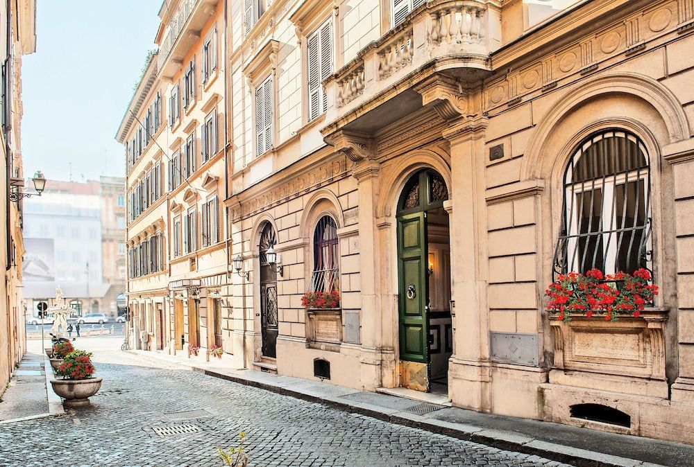 undefined Barocco Apartments 4