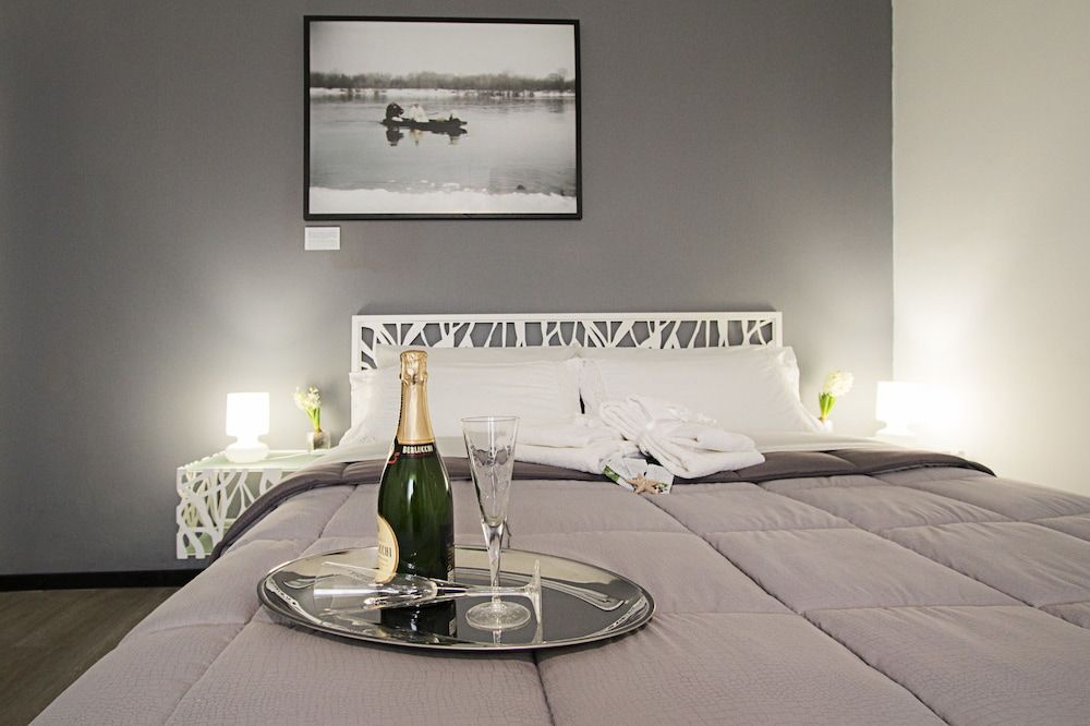 undefined City Lights Rome 3