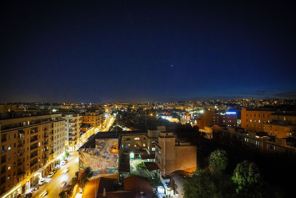 undefined City Lights Rome 8