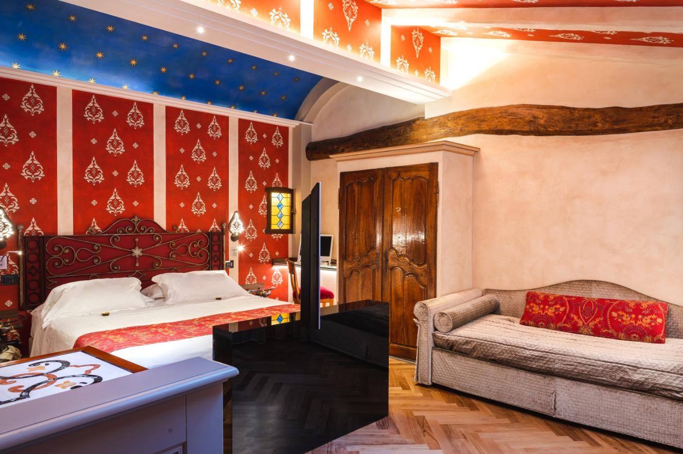 Junior Deluxe Suite