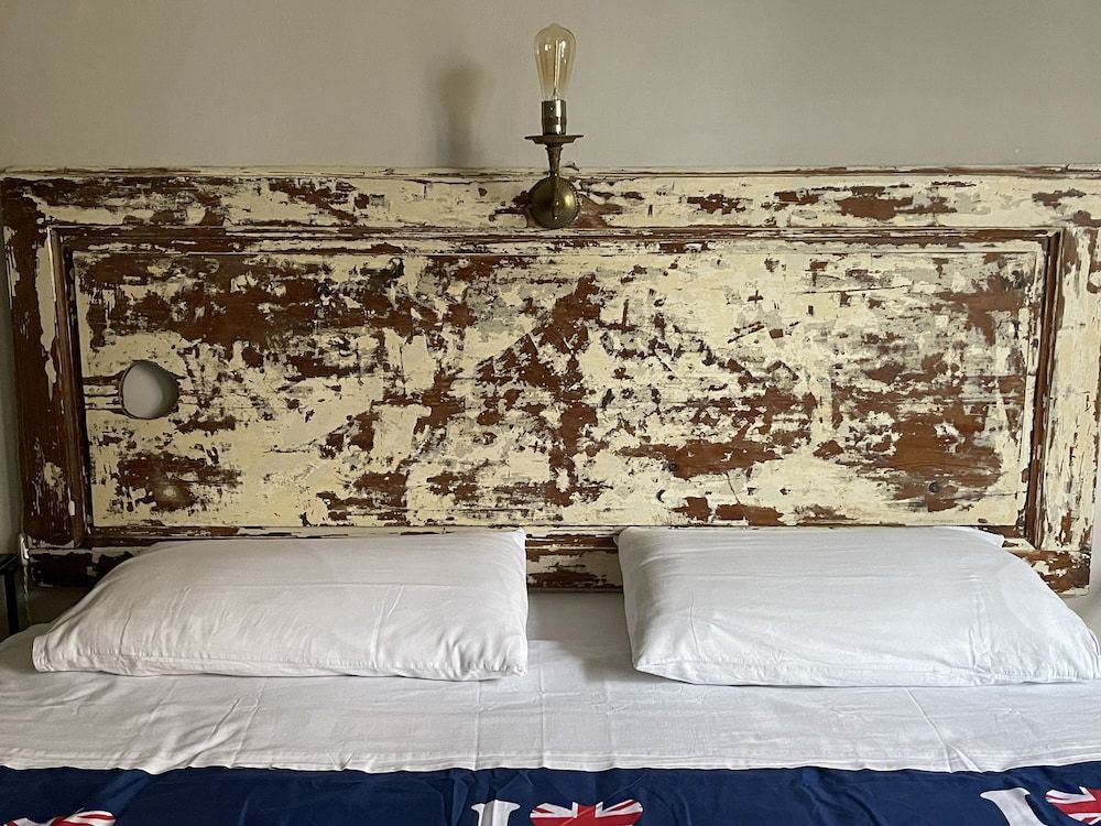 Santo Spirito Standard Room, 1 King Bed, Private Bathroom 2