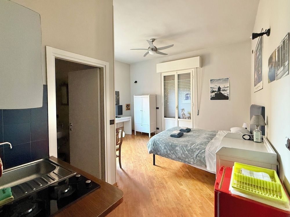 Santo Spirito Classic Double or Twin Room, Kitchenette 11