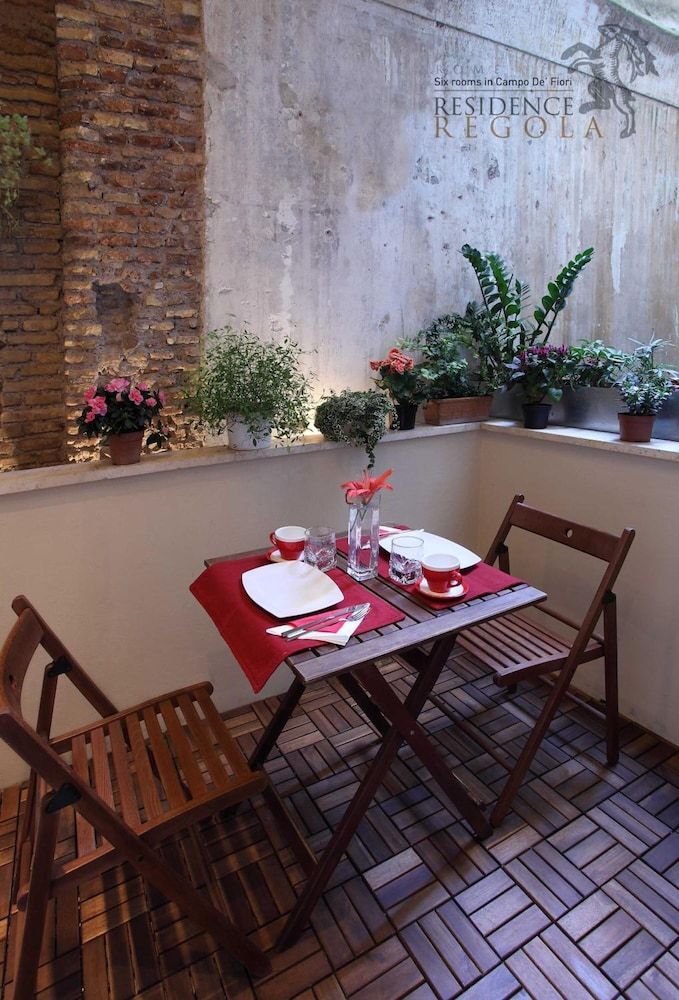 undefined Residence Regola 8