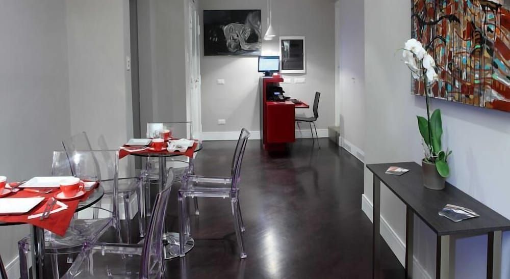 undefined Residence Regola 6