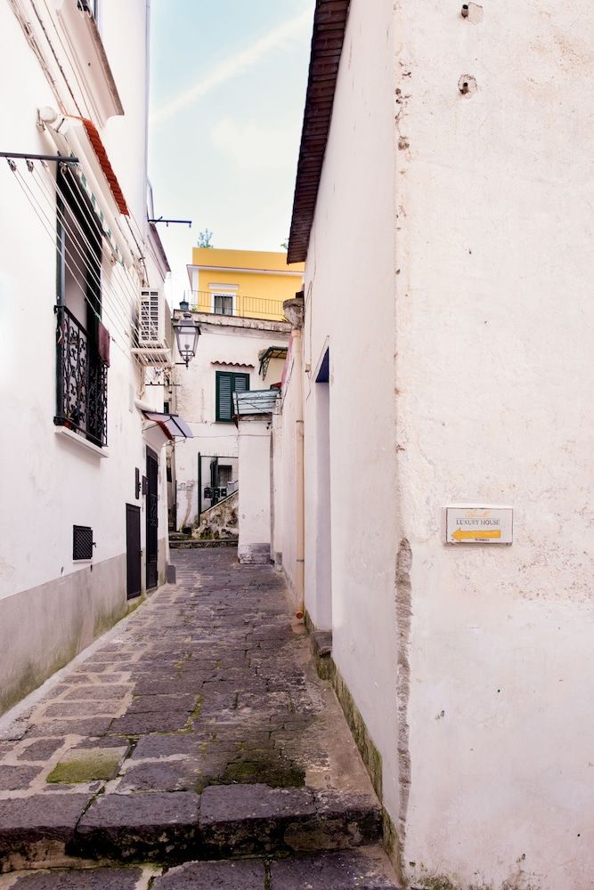 undefined Amalfi Luxury House 6