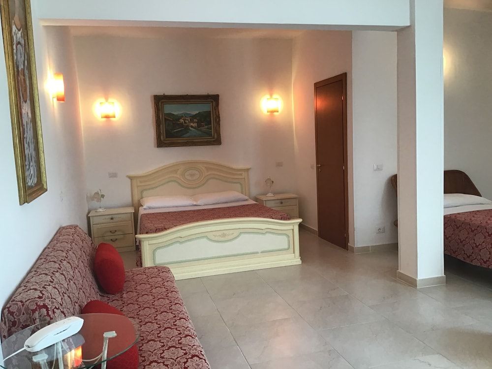 Quadruple Room, Balcony