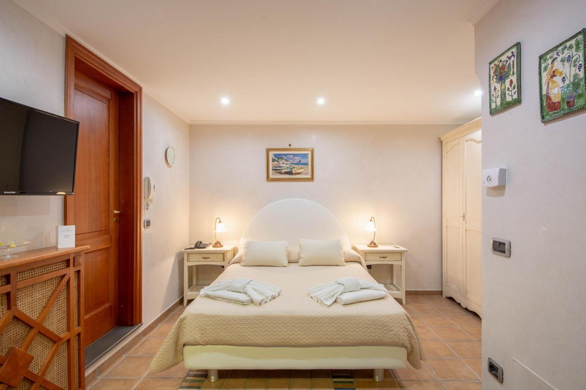 Double Room with Garden View