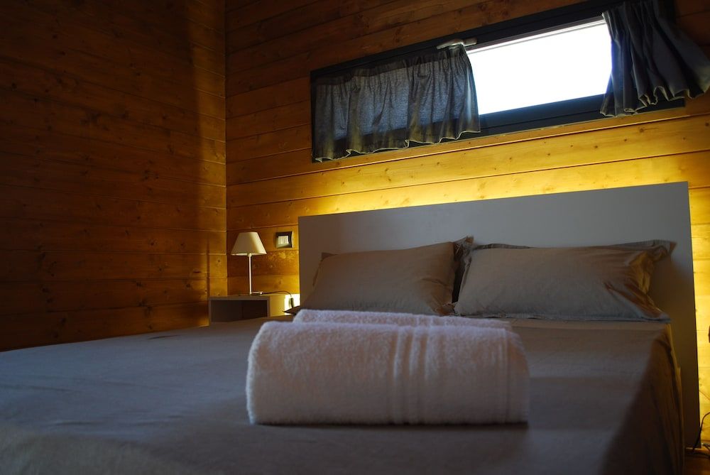 Il Bevaio di Corleone Deluxe Bungalow, River View